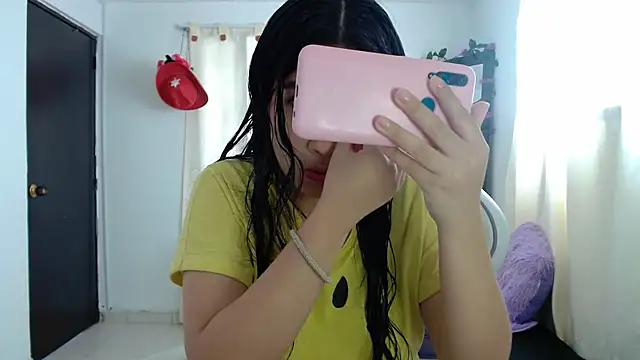 Snapshot of InocentHeaven1 chatting on February 8, 2025, 1:22 pm InocentHeaven1 online show from February 8, 2025, 1:22 pm