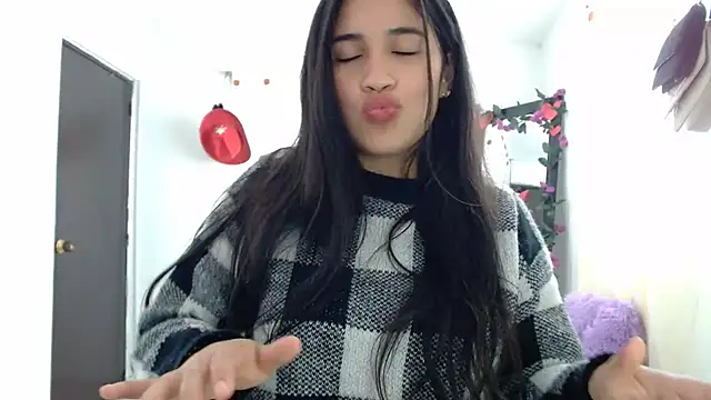 Snapshot of InocentHeaven1 chatting on February 19, 2025, 3:49 pm InocentHeaven1 online show from February 19, 2025, 3:49 pm