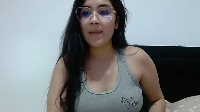 Snapshot of InocentHeaven1 chatting on November 21, 2025, 1:26 am InocentHeaven1 online show from November 21, 2025, 1:26 am