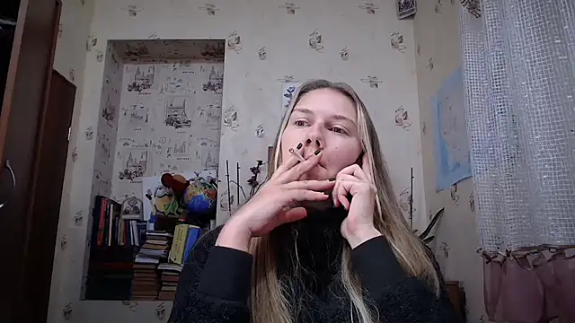 Snapshot of dream_alexa chatting on October 13, 2025, 4:19 pm dream alexa online show from October 13, 2025, 4:19 pm