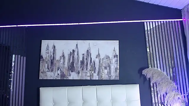 LiaVillalobos online show from March 4, 2026, 12:24 pm