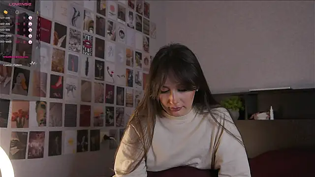 Snapshot of itssophiie chatting on October 17, 2025, 10:44 pm itssophiie online show from October 17, 2025, 10:44 pm