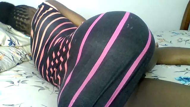 Snapshot of sweet_sassy_ chatting on April 25, 2026, 3:09 am sweet sassy online show from April 25, 2026, 3:09 am