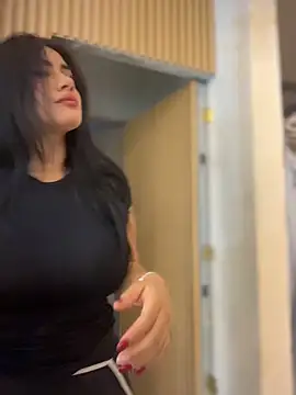 clarachanelricek online show from November 14, 2025, 7:17 pm