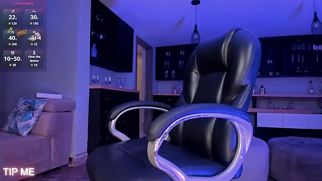 Snapshot of SophieBarnett chatting on April 2, 2026, 12:51 am SophieBarnett online show from April 2, 2026, 12:51 am