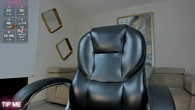 Snapshot of SophieBarnett chatting on April 22, 2026, 12:39 am SophieBarnett online show from April 22, 2026, 12:39 am
