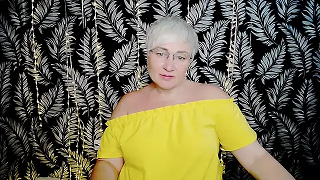 Snapshot of Olivia_playful chatting on June 13, 2026, 10:13 am Olivia playful online show from June 13, 2026, 10:13 am