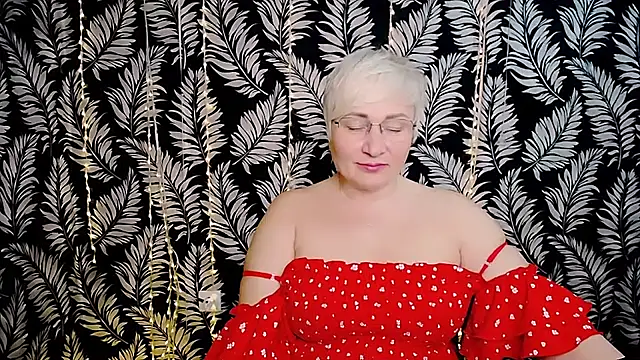 Olivia playful online show from April 24, 2026, 10:17 am