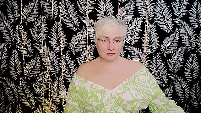 Olivia playful online show from April 10, 2026, 10:22 am