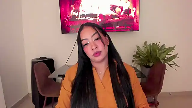 brunetenikole02 online show from March 15, 2025, 1:41 am