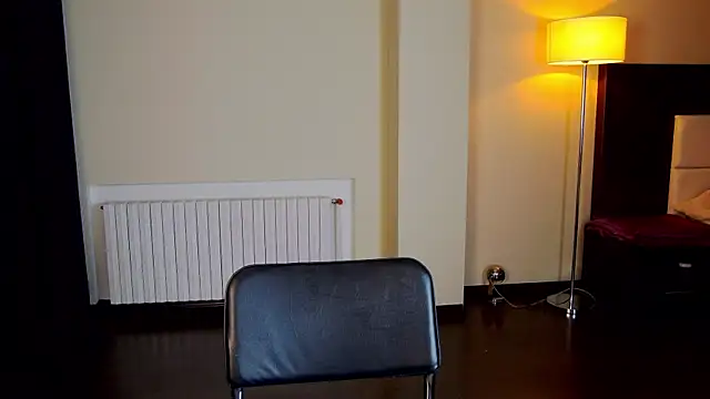 Friend12321 online show from February 13, 2025, 5:16 am