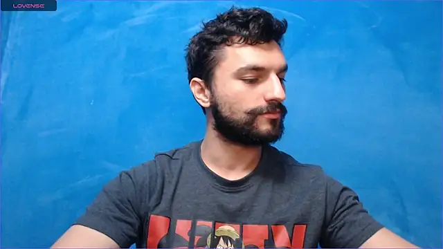 Snapshot of alex_blu chatting on October 12, 2025, 9:16 pm alex blu online show from October 12, 2025, 9:16 pm