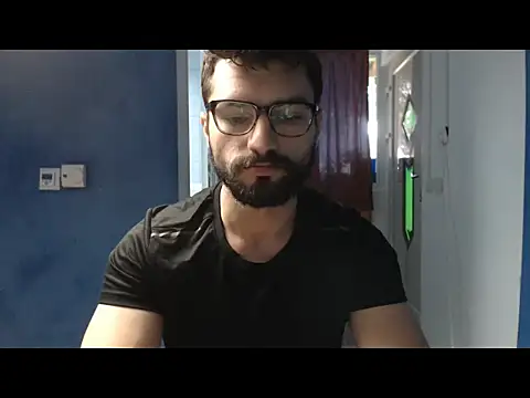 Snapshot of alex_blu chatting on December 20, 2025, 10:40 am alex blu online show from December 20, 2025, 10:40 am