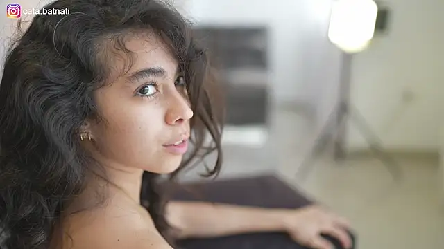 Snapshot of cata_batnati chatting on April 26, 2026, 2:58 pm cata batnati online show from April 26, 2026, 2:58 pm