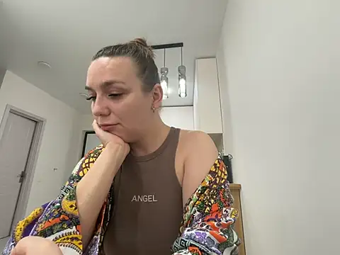 Snapshot of Janeee chatting on February 22, 2026, 8:39 am Janeee online show from February 22, 2026, 8:39 am