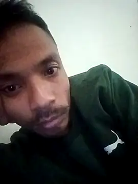 Snapshot of Lent_Medium chatting on November 19, 2025, 6:02 am Lent Medium online show from November 19, 2025, 6:02 am