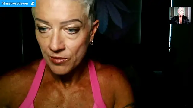 Snapshot of Devon2020 chatting on April 4, 2026, 11:28 am Devon2020 online show from April 4, 2026, 11:28 am