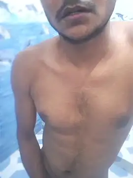 Snapshot of Itsdesi_boy chatting on April 6, 2026, 2:18 pm Itsdesi boy online show from April 6, 2026, 2:18 pm