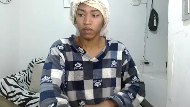 angelamarie1 online show from March 27, 2026, 10:38 am