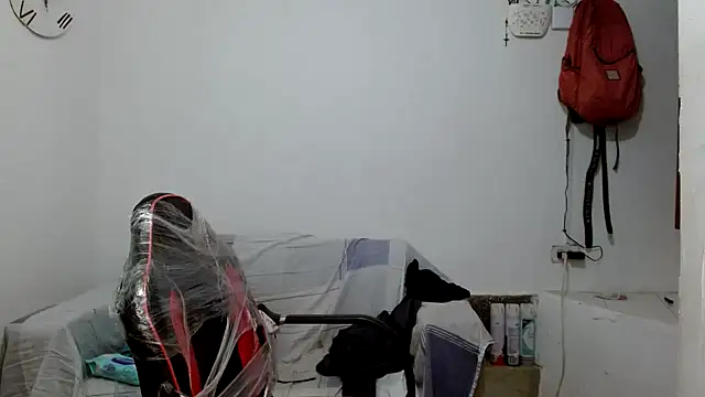 angelamarie1 online show from October 21, 2025, 12:21 am