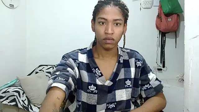 angelamarie1 online show from January 16, 2026, 11:20 pm