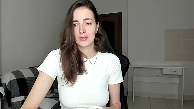 Sabrina Mur online show from October 24, 2025, 1:10 pm