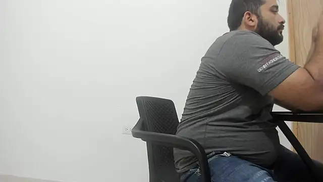 isearchcompany online show from October 5, 2025, 1:51 am