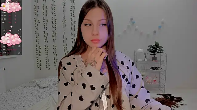 Snapshot of Mary_tiim chatting on February 10, 2025, 7:17 pm Mary tiim online show from February 10, 2025, 7:17 pm