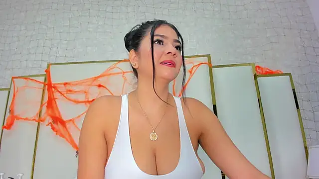 paola rodriguez online show from October 26, 2025, 10:59 am