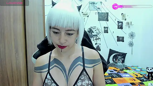 Snapshot of yunkodolly666 chatting on March 15, 2025, 8:32 pm yunkodolly666 online show from March 15, 2025, 8:32 pm