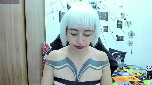 Snapshot of yunkodolly666 chatting on March 15, 2025, 12:25 am yunkodolly666 online show from March 15, 2025, 12:25 am