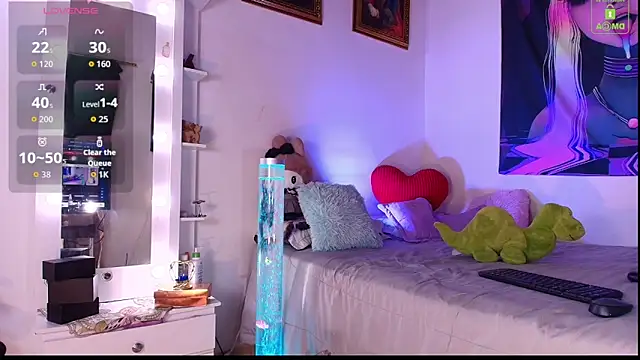 Snapshot of miaa-lee chatting on March 1, 2026, 2:44 am miaa-lee online show from March 1, 2026, 2:44 am