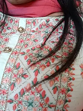 CuteSarikaLIVE online show from February 15, 2026, 4:24 am