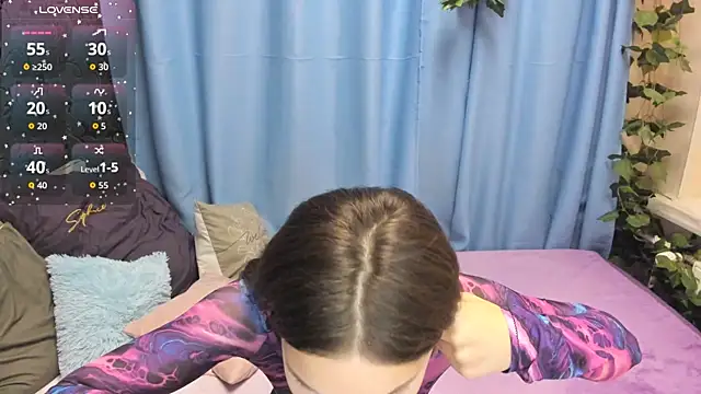 MelaniGrand online show from October 22, 2025, 9:31 am