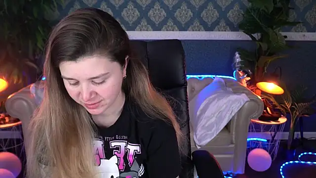 AmellyMilly online show from March 12, 2026, 1:26 pm