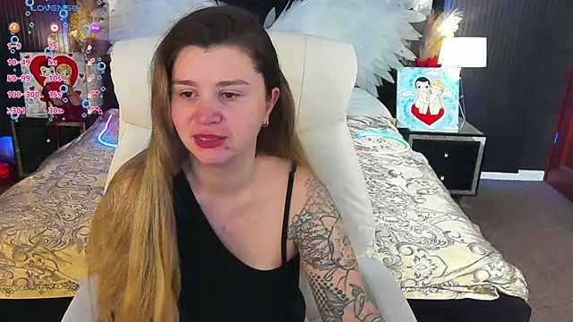 AmellyMilly online show from April 6, 2026, 7:15 pm