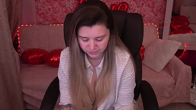 AmellyMilly online show from February 19, 2026, 1:41 pm