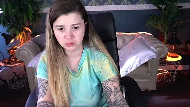 AmellyMilly online show from April 5, 2026, 12:45 pm