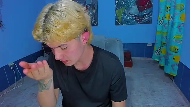 patrik 027 online show from September 14, 2025, 5:19 am