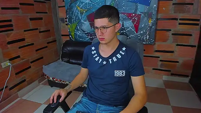 patrik 027 online show from March 15, 2025, 8:32 pm