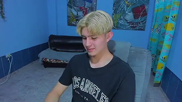 patrik 027 online show from October 2, 2025, 6:11 pm