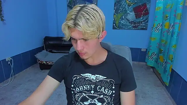 patrik 027 online show from October 29, 2025, 7:57 pm