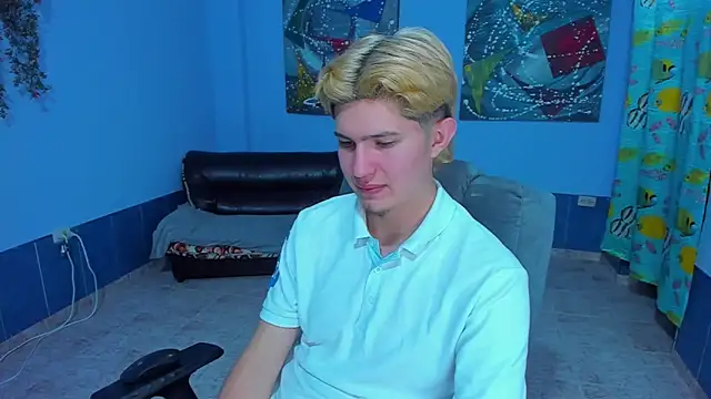 patrik 027 online show from September 10, 2025, 7:40 am