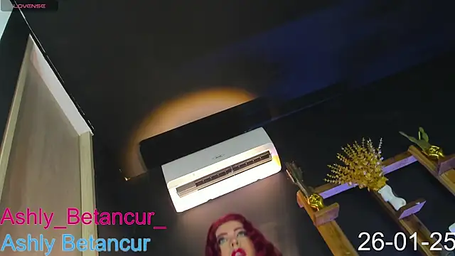 Snapshot of AshlyBetancurX chatting on January 26, 2025, 10:35 pm AshlyBetancurX online show from January 26, 2025, 10:35 pm