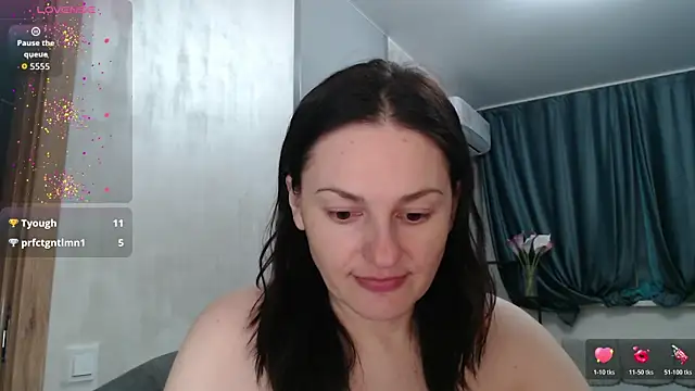 Stacy Davice online show from April 12, 2026, 9:51 pm