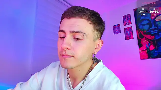 dimitri-bilak online show from April 8, 2026, 11:28 pm