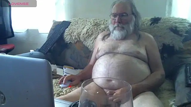 SexySantaC online show from July 10, 2026, 6:02 am