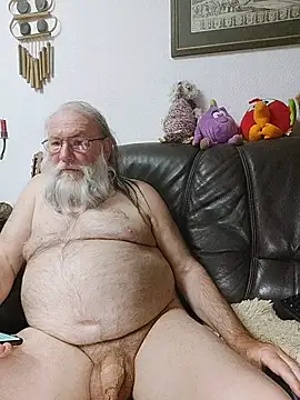 Snapshot of SexySantaC chatting on May 15, 2026, 1:58 am SexySantaC online show from May 15, 2026, 1:58 am