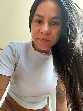 Snapshot of Reggie-Liam chatting on April 12, 2026, 7:17 pm Reggie-Liam online show from April 12, 2026, 7:17 pm