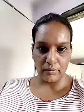 NWC4LYF online show from September 28, 2025, 6:42 am